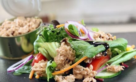 Plant-based vegan tuna alternative with authentic mouthfeel