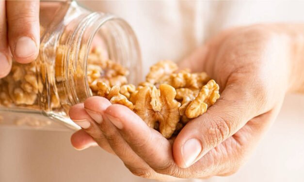 Diwali 2026: 4 Tips for Healthy Festive Indulgence with California Walnuts